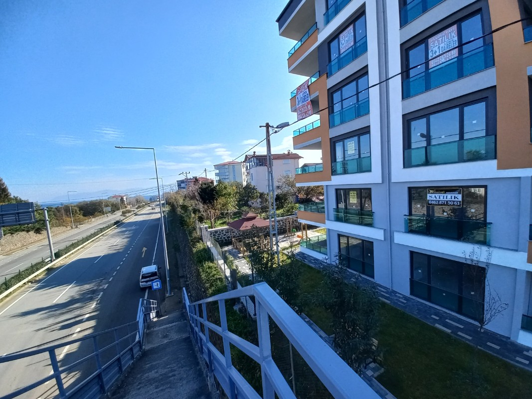 BEŞİKDÜZÜ ADACIK'TA SATILIK 3+1 DAİRE 