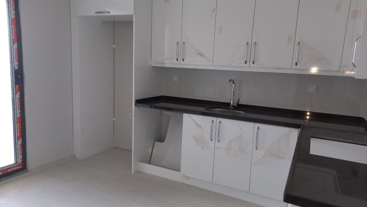 BEŞİKDÜZÜ ADACIK'TA SATILIK 3+1 DAİRE 