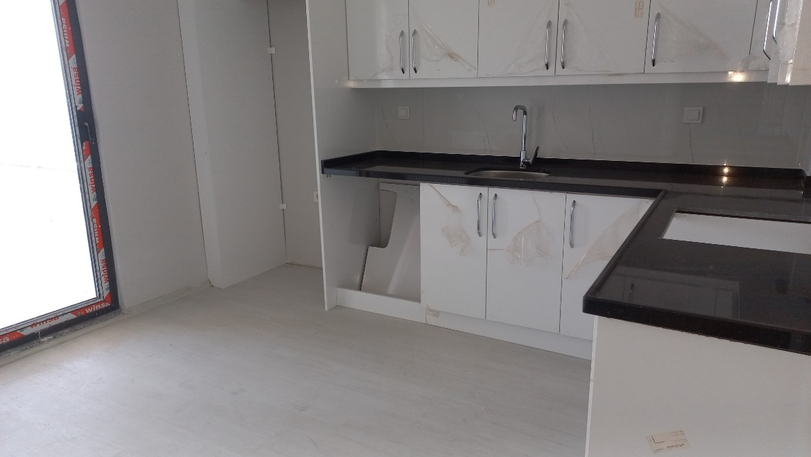BEŞİKDÜZÜ ADACIK'TA SATILIK 3+1 DAİRE 