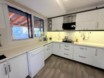 Didim Sağtur’da Deniz Yürüyüş Mesafesinde 4+1 Müstakil Villa