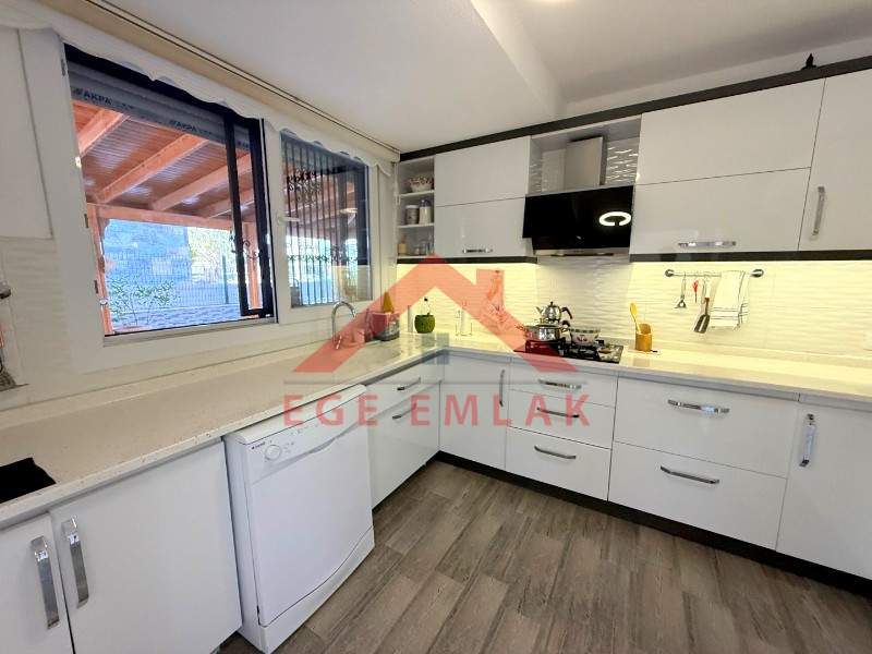 Didim Sağtur’da Deniz Yürüyüş Mesafesinde 4+1 Müstakil Villa