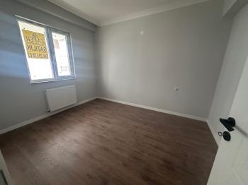 Güvenay - Çorum Çepni Fen Lisesi Civarı 2+1 Satılık Daire