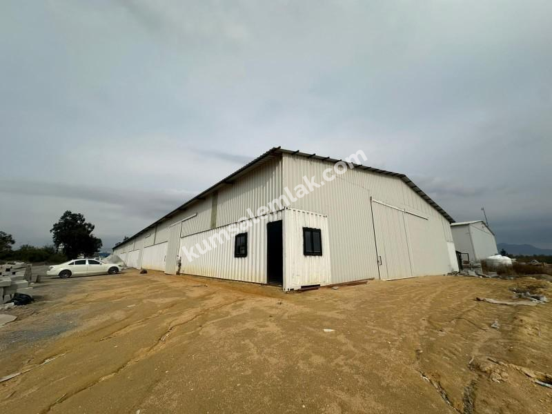 Haspolat Bölgesinde Aylık ödemeli Kiralık Depolar