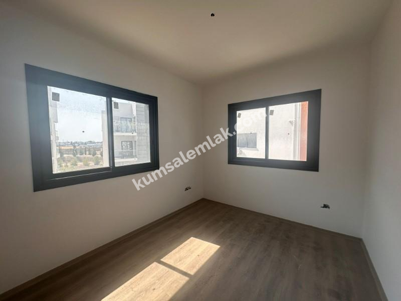 KÜÇÜK KAYMAKLI'DA ŞİRKETE  TAKSİTLİ SATILIK DAİRELER