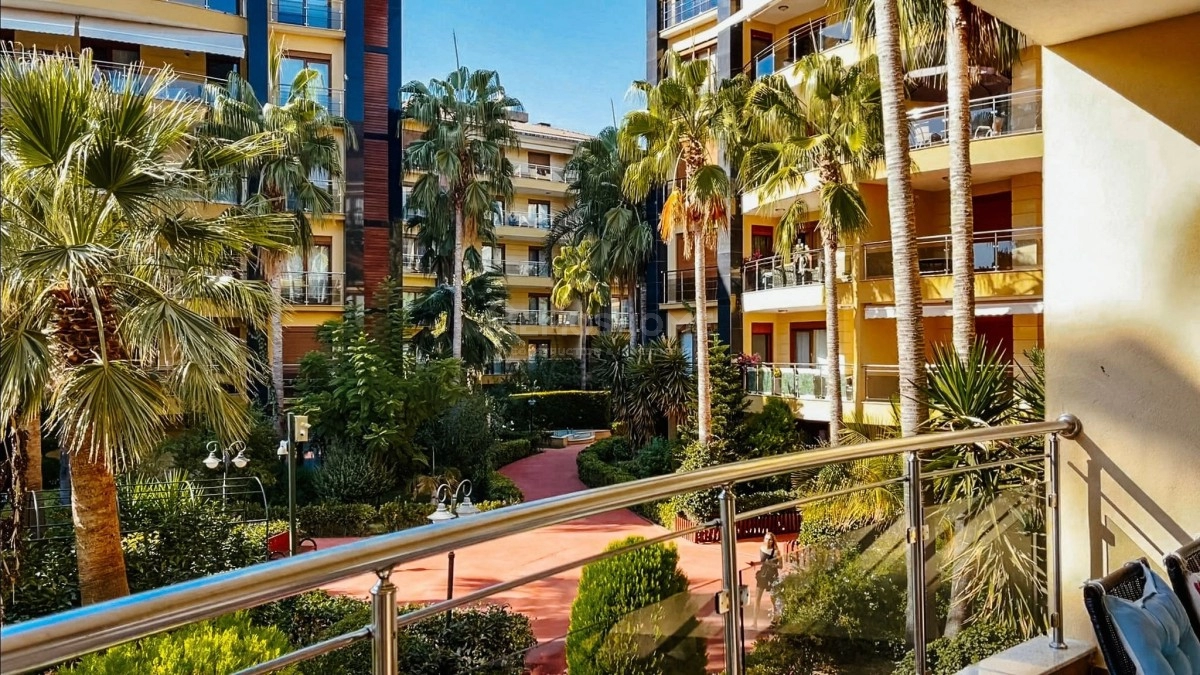 Sjøliv I Selcuklu Konaklari Bolig