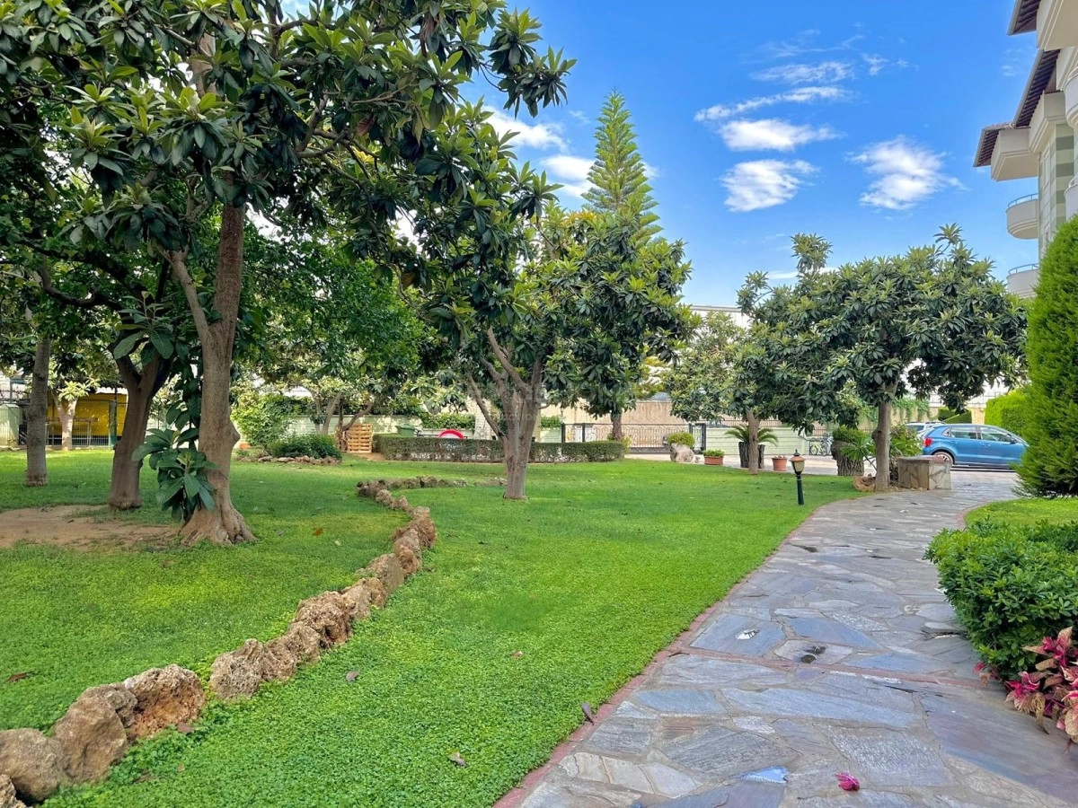 Möblierte 2+1 Wohnung In Oba