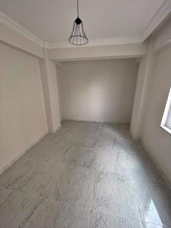 AFYON ÜÇOK EMLAKTAN MAREŞAL F ÇAKMAK MAH SATILIK 3+1 LÜX DAİRE
