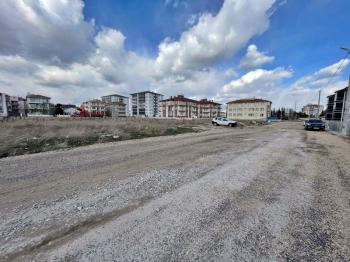 AFYON ÜÇOK EMLAKTAN MAREŞAL F ÇAKMAK MAH SATILIK 3+1 LÜX DAİRE