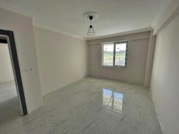 AFYON ÜÇOK EMLAKTAN MAREŞAL F ÇAKMAK MAH SATILIK 3+1 LÜX DAİRE