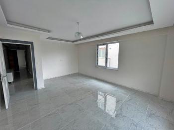 AFYON ÜÇOK EMLAKTAN MAREŞAL F ÇAKMAK MAH SATILIK 3+1 LÜX DAİRE