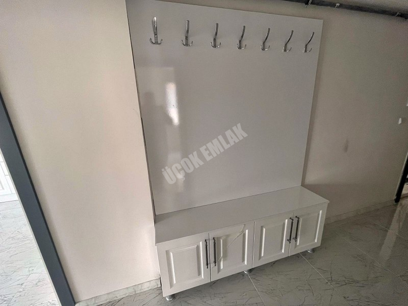 AFYON ÜÇOK EMLAKTAN MAREŞAL F ÇAKMAK MAH SATILIK 3+1 LÜX DAİRE