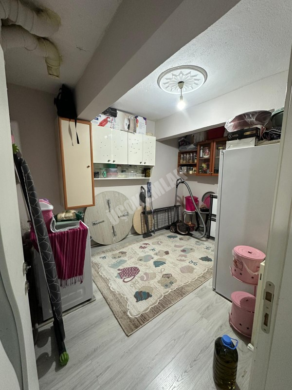 AFYON ÜÇOK EMLAKTAN HARBİŞ KOCATEPE MAH KİRALIK 3+1 TEMİZ BAKIMLI DAİRE