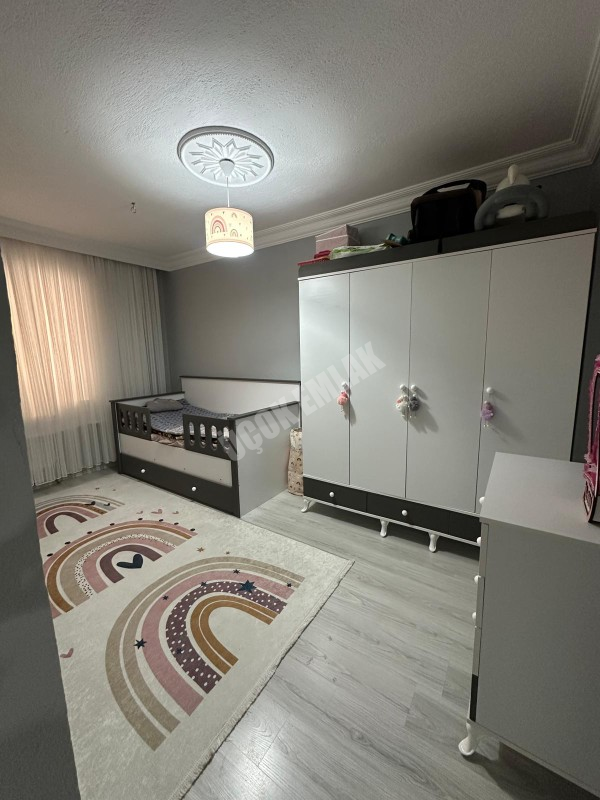 AFYON ÜÇOK EMLAKTAN HARBİŞ KOCATEPE MAH KİRALIK 3+1 TEMİZ BAKIMLI DAİRE