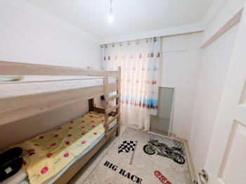 Didim Cumhuriyette Satılık 3+1 Kapalı Mutfak Yüksek Giriş Daire