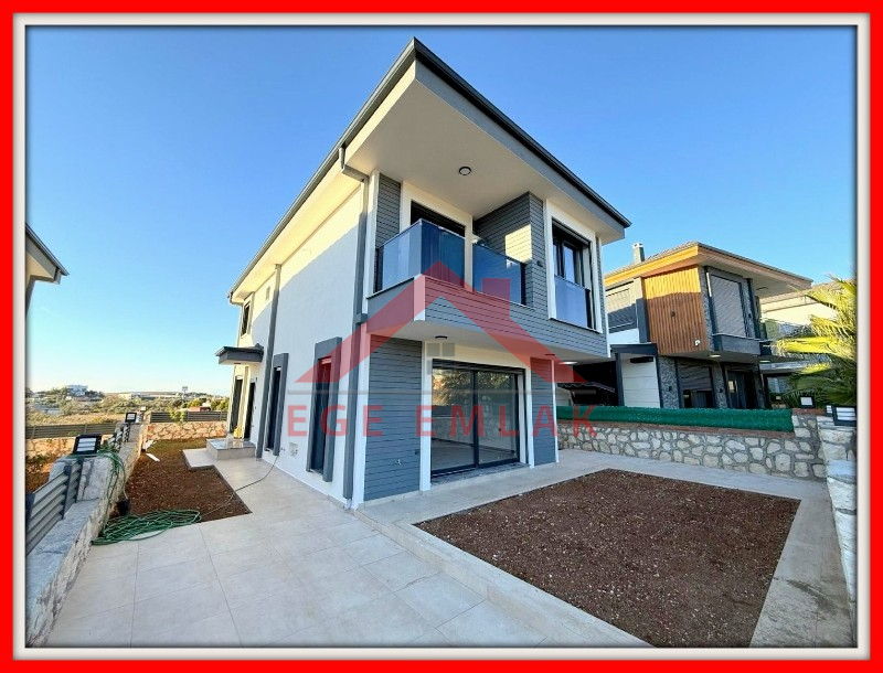 Didim'de Satılık 3+1 Ayrı Mutfaklı Tam Müstakil Villa