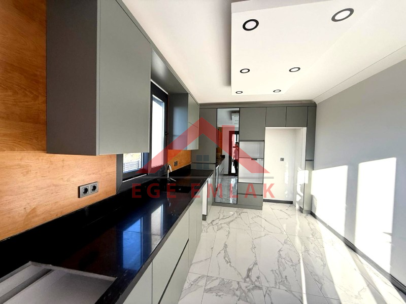 Didim'de Satılık 3+1 Ayrı Mutfaklı Tam Müstakil Villa