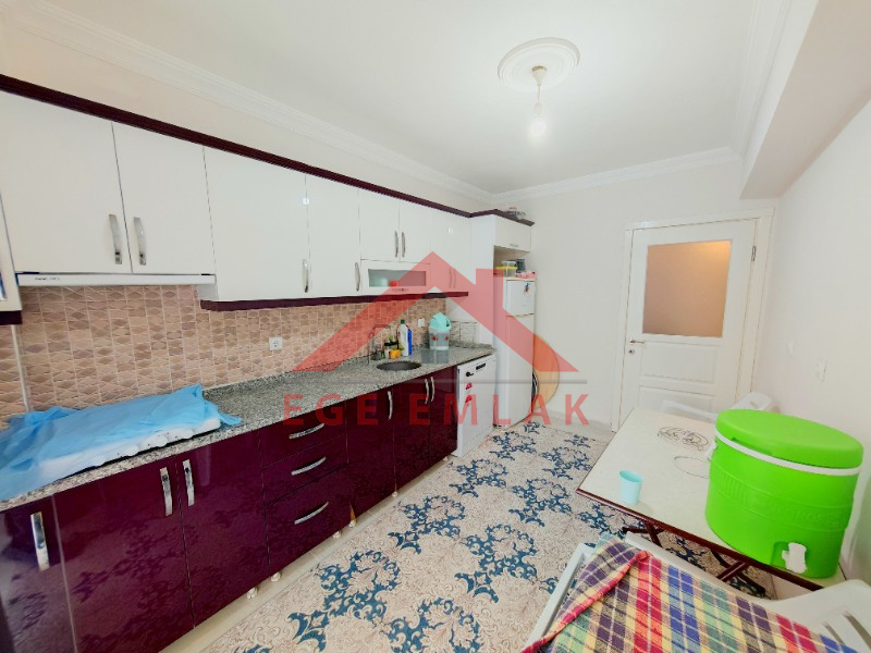 Didim Cumhuriyette Satılık 3+1 Kapalı Mutfak Yüksek Giriş Daire