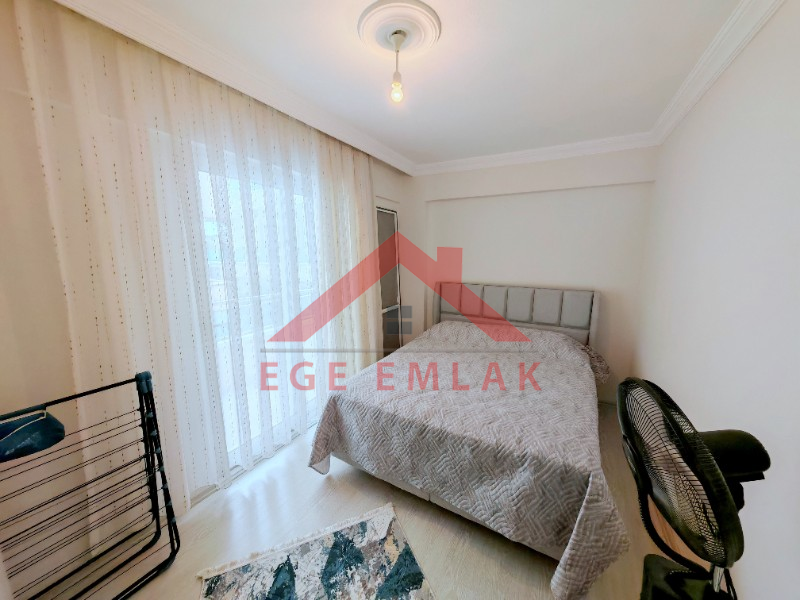 Didim Cumhuriyette Satılık 3+1 Kapalı Mutfak Yüksek Giriş Daire
