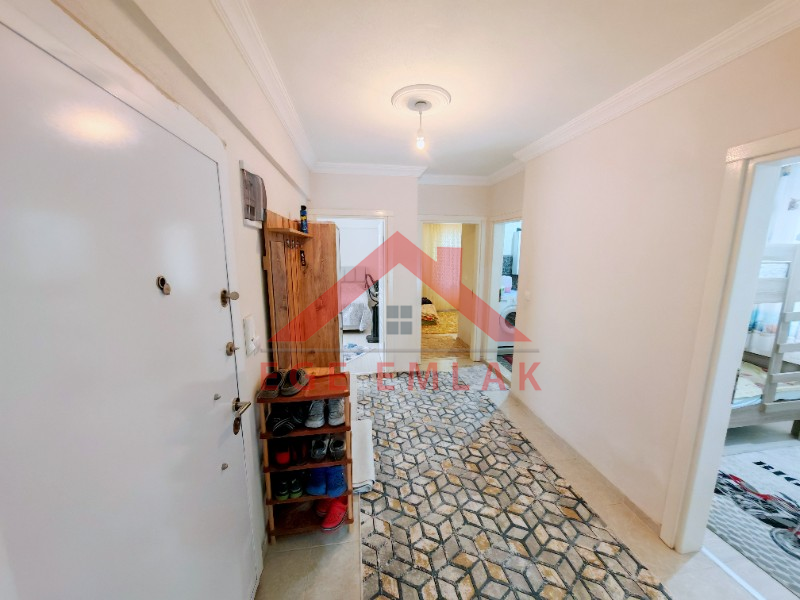 Didim Cumhuriyette Satılık 3+1 Kapalı Mutfak Yüksek Giriş Daire