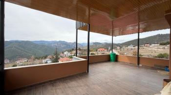 Elmas’tan Yeniköy’de Doğa Manzaralı Verandalı 5+2 Lüks Dubleks