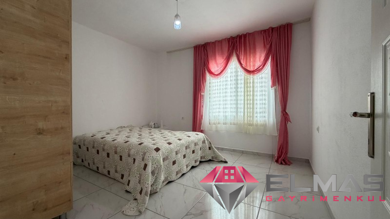 Elmas’tan Yeniköy’de Doğa Manzaralı Verandalı 5+2 Lüks Dubleks