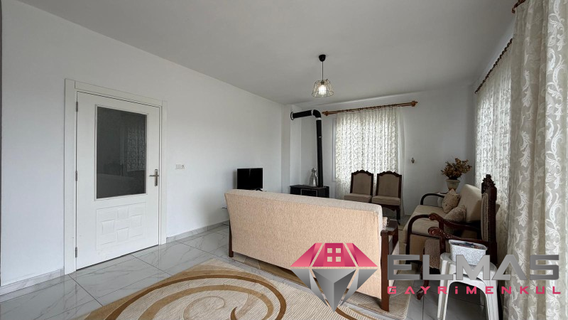 Elmas’tan Yeniköy’de Doğa Manzaralı Verandalı 5+2 Lüks Dubleks