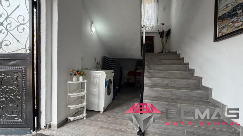 Elmas’tan Yeniköy’de Doğa Manzaralı Verandalı 5+2 Lüks Dubleks