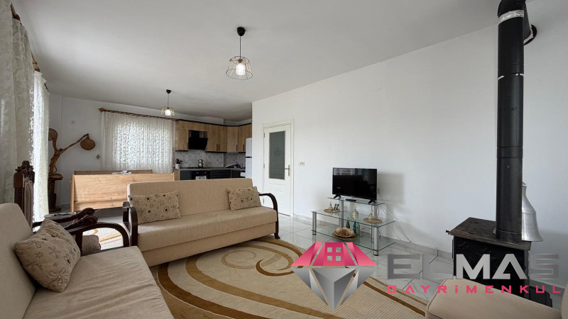 Elmas’tan Yeniköy’de Doğa Manzaralı Verandalı 5+2 Lüks Dubleks