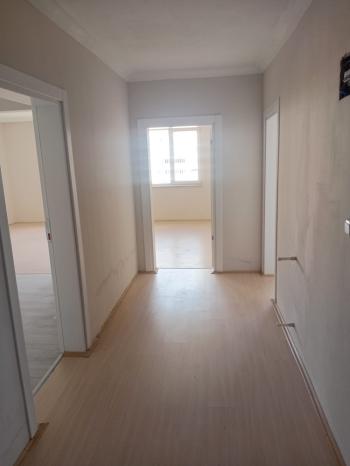 GÜVENAY - ÇORUM BUHARAEVLER DEVLET BAHÇELİ OKULU CİVARI 2+1 ACİL SATILIK DAİRE 