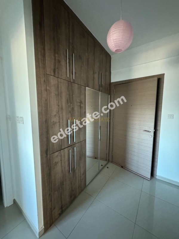 Lefkoşa Dereboyunda Full Eşyalı Kiralık 2+1 Daire