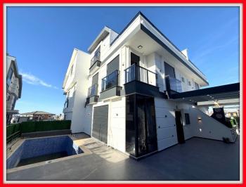 Didim'de Liman Yoluna Yakın 3+1 Sıfır Villa