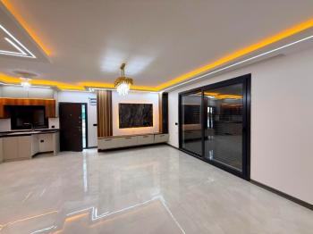 Didim'de Liman Yoluna Yakın 3+1 Sıfır Villa