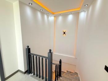 Didim'de Liman Yoluna Yakın 3+1 Sıfır Villa