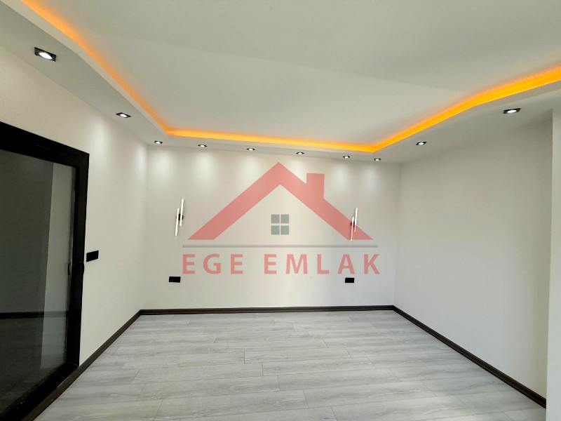 Didim'de Liman Yoluna Yakın 3+1 Sıfır Villa