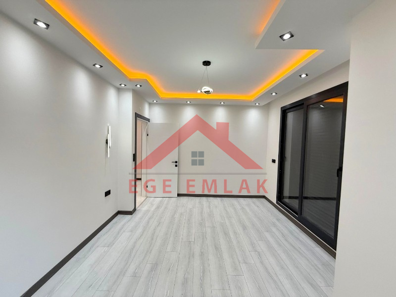 Didim'de Liman Yoluna Yakın 3+1 Sıfır Villa