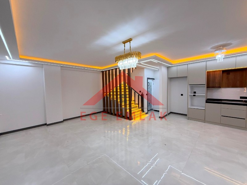 Didim'de Liman Yoluna Yakın 3+1 Sıfır Villa