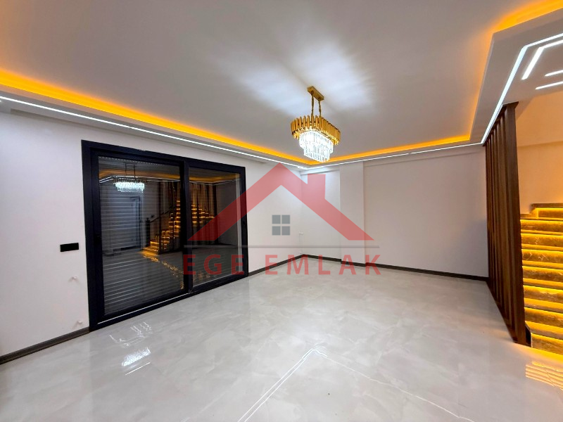 Didim'de Liman Yoluna Yakın 3+1 Sıfır Villa