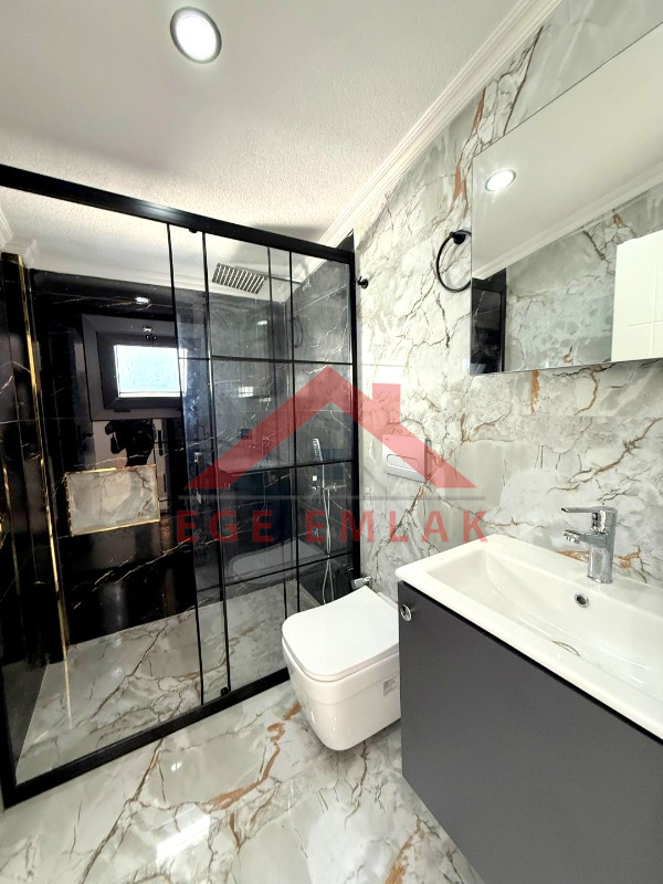 Didim'de Liman Yoluna Yakın 3+1 Sıfır Villa