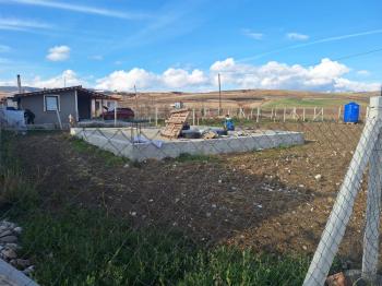 GÜVENAY - ÇORUM TATAR KÖYÜNDE 500 M2 HOBİ BAHÇESİ