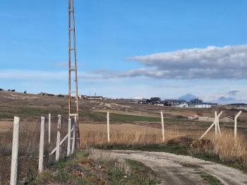 GÜVENAY - ÇORUM TATAR KÖYÜNDE 500 M2 HOBİ BAHÇESİ