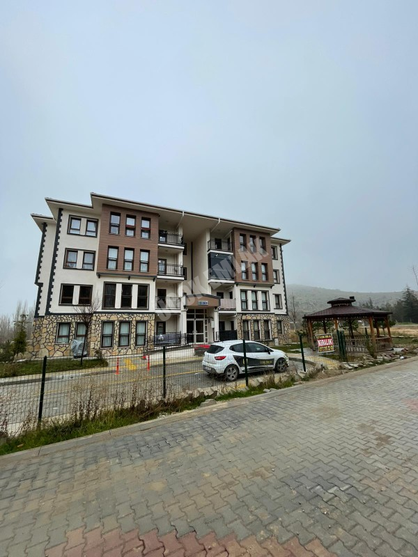  AFYON ÜÇOK EMLAKTAN DÖRTYOL MAH SADIKBEY TOKİDE KİRALIK  2+1 85M² TEMİZ BAKIMLI DAİRE 