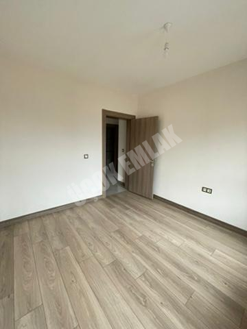  AFYON ÜÇOK EMLAKTAN DÖRTYOL MAH SADIKBEY TOKİDE KİRALIK  2+1 85M² TEMİZ BAKIMLI DAİRE 