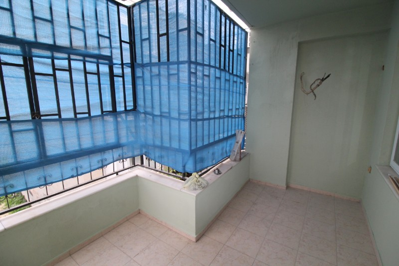 ASLAN'DAN FORUM CİVARI MERKEZİ KONUMDA KİRALIK GENİŞ 4+1