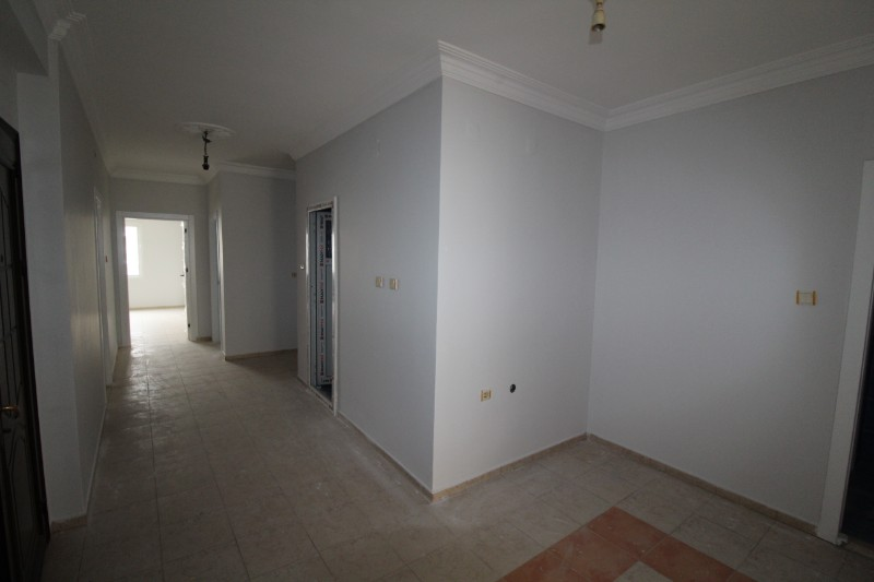 ASLAN'DAN FORUM CİVARI MERKEZİ KONUMDA KİRALIK GENİŞ 4+1