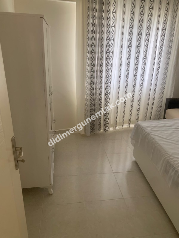  ALTINKUM MAHALLESİ’NDE DENİZE YAKIN, EŞYALI, ÖN CEPHE DAİRE! 