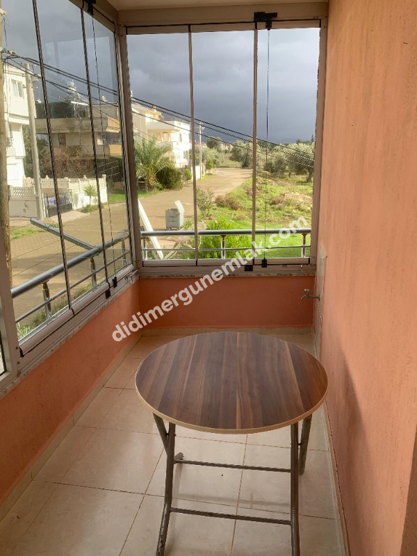  ALTINKUM MAHALLESİ’NDE DENİZE YAKIN, EŞYALI, ÖN CEPHE DAİRE! 