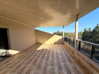 Didim'de Denize 300 Metre Mesafede Satılık Eşyalı Yazlık