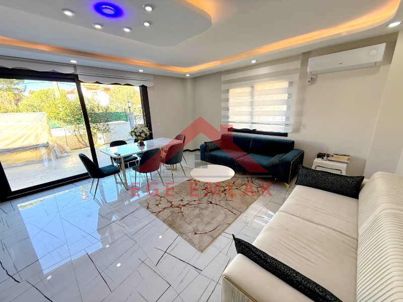 Didim'de Denize 300 Metre Mesafede Satılık Eşyalı Yazlık