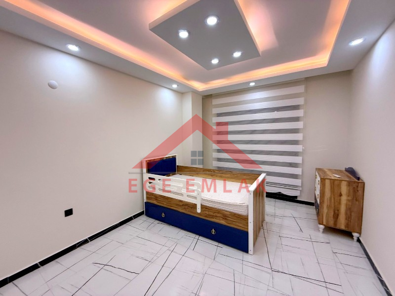 Didim'de Denize 300 Metre Mesafede Satılık Eşyalı Yazlık