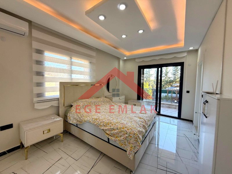 Didim'de Denize 300 Metre Mesafede Satılık Eşyalı Yazlık